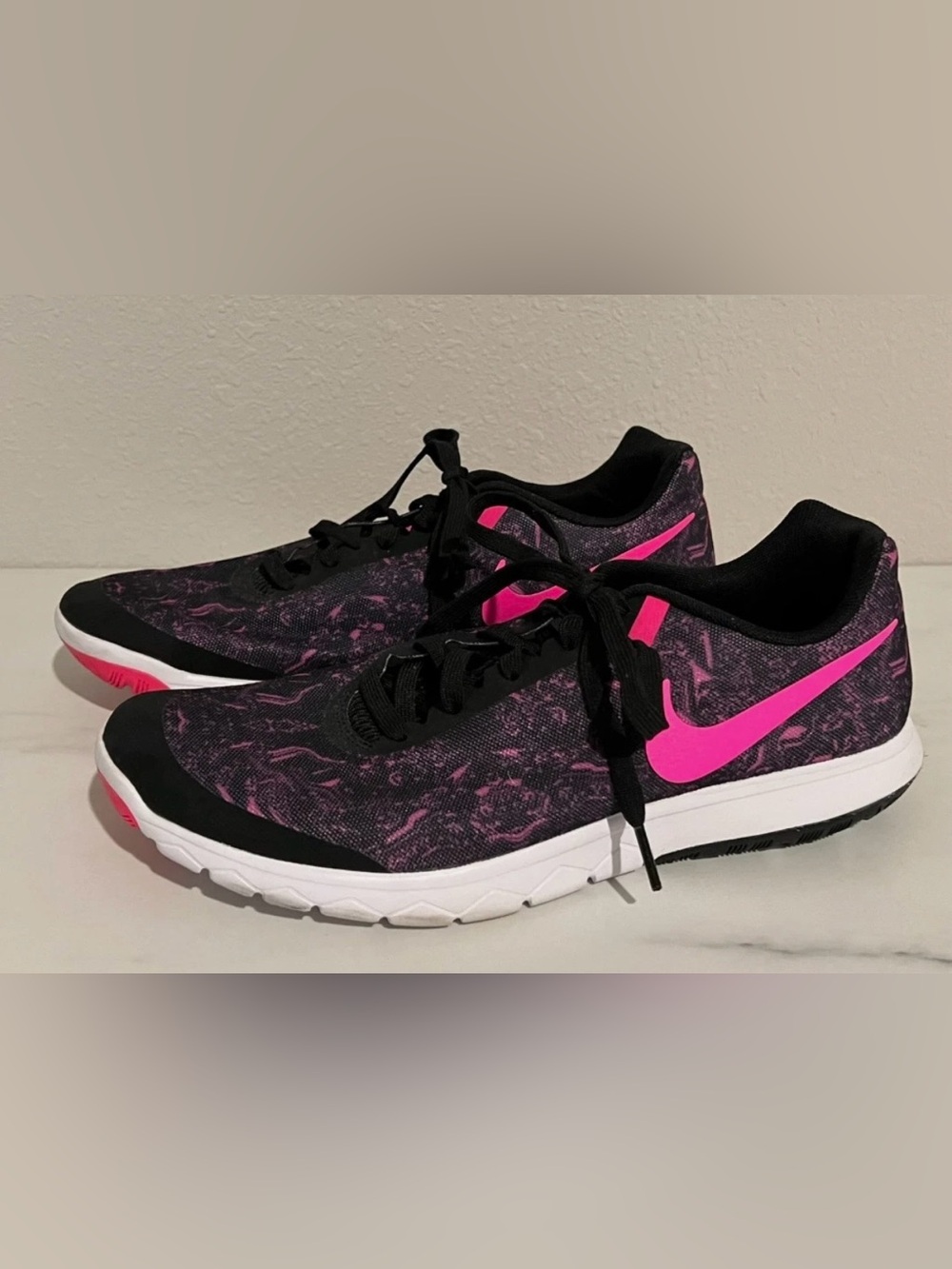Womens 11 NIKE Flex Experience RN 5 Running Sneakers Shoes 844673-003 Black Pink
